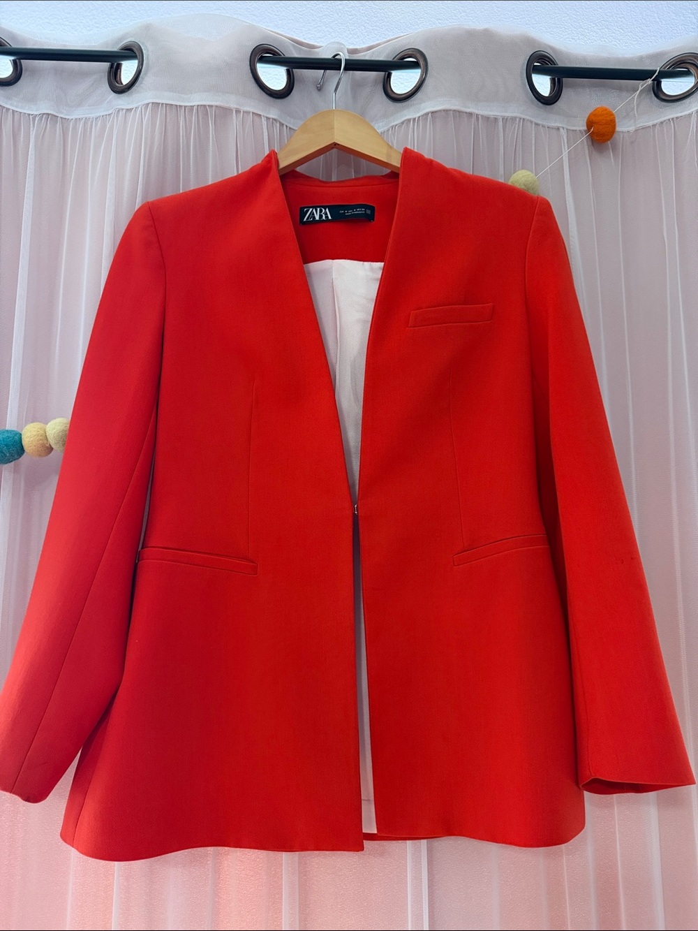 Zara Bright Red/Orange Collarless Blazer Size Medium
